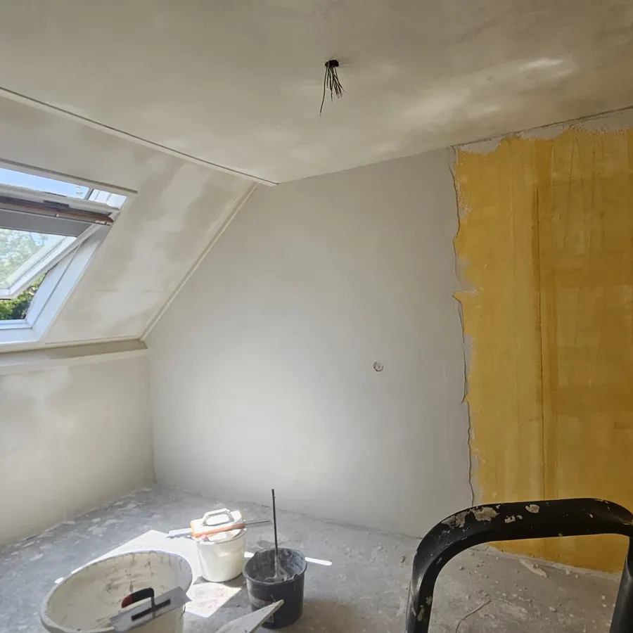 Zolder tijdens de renovatie